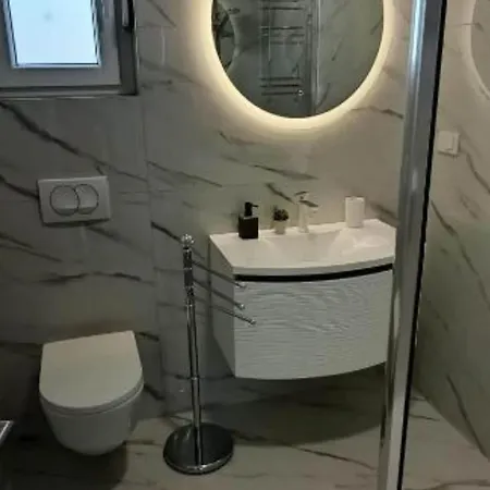 Villa Sunrise With Outdoor Pool - 4 Bedroom & Pool Šibenik