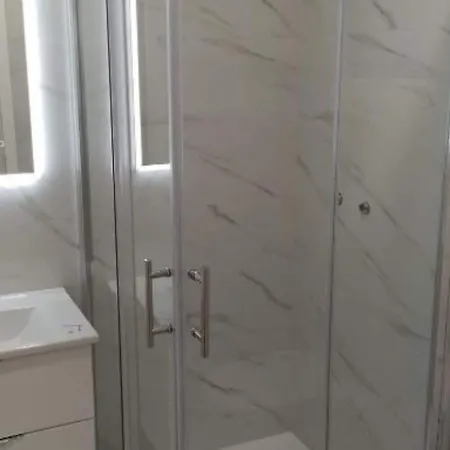 Sunrise With Outdoor Pool - 4 Bedroom & Pool *